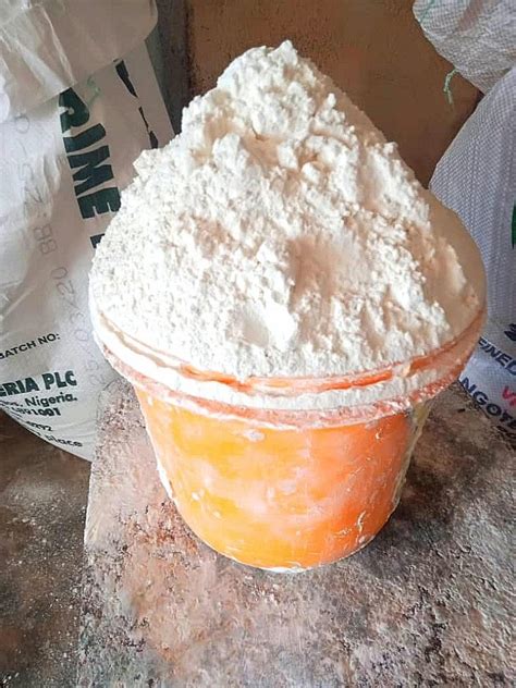 Baking Flour Golden Penny 4ltr Paint Bucket 24 Hours Market