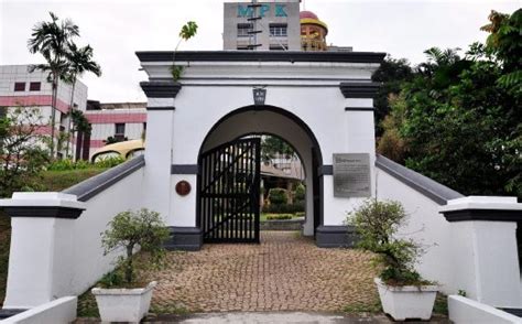 Tempat menarik di klang ini adalah sebuah bangunan kolonial yang sangat unik iaitu. TOP 15+ Tempat Menarik Di Klang, Selangor Sesuai Untuk ...