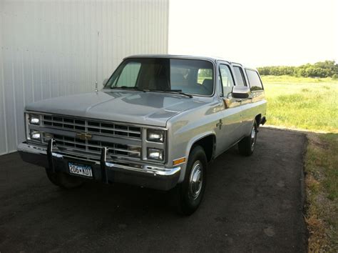 Schedule sales online schedule service online. 1985 Chevrolet Suburban 3/4 ton