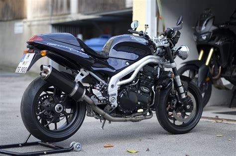 1998 triumph t509 speed triple. 1997 Triumph Speed Triple T509 Restomod | Triumph speed ...