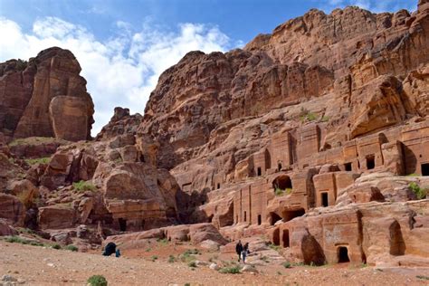 Petra Tour Review Visiting The Ancient City Of Petra