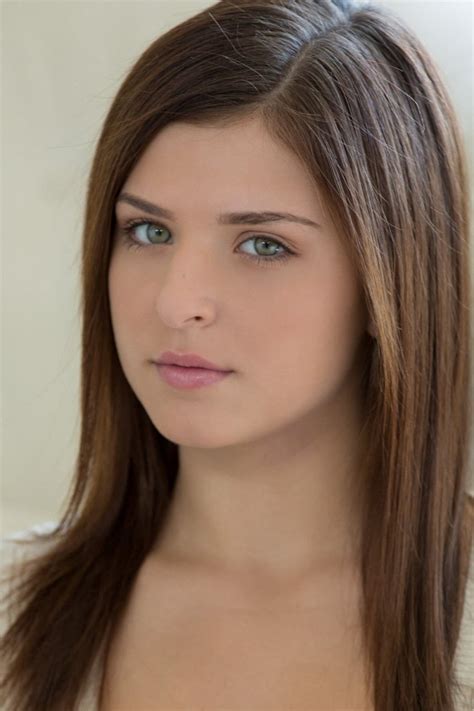 Leah Gotti 1080p 2k 4k Full Hd Wallpapers Backgrounds Free Download Wallpaper Crafter