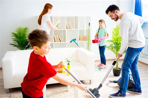 Los 5 Productos De Limpieza Imprescindibles Para La Casa