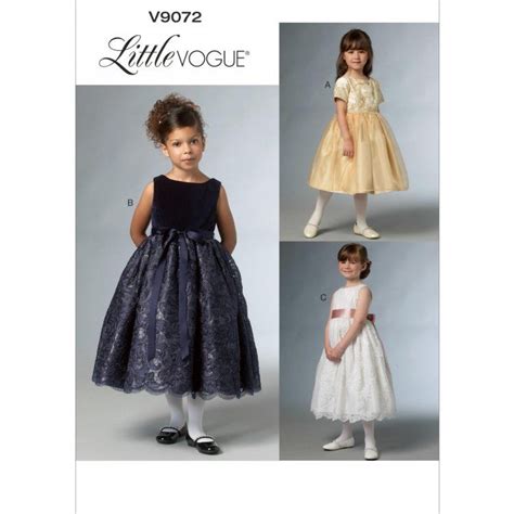 Brautkleider 2018 die schönsten hochzeitskleider und bridal. Schnittmuster Vogue 9072 Mädchenkleid in 2020 ...