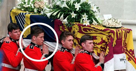 Soldier Who Carried Princess Dianas Coffin At Funeral Says Hes Been
