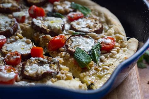 If you think you have to have a bit of middle eastern heritage to make great turkish flatbread, think again! Middle Eastern Flatbread with Eggplant, Tahini Sauce and ...