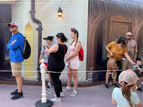 Apr 06, 2021 · apr 06, 2021 in the walt disney company. Are Masks Required While Waiting In Line at Disney World ...