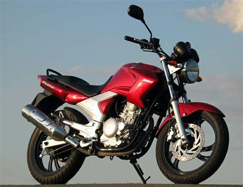 Infórmate de las últimas ofertas y encuentra tu concesionario más cercano clicando aquí. Fotos da Moto Yamaha 250cc | Top Motos