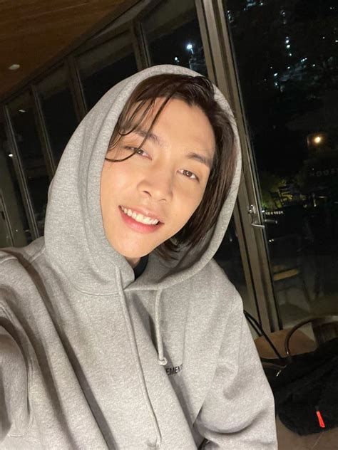 Isa On Twitter My Favorite Johnny Selca Ever Wahhhhhhhhh His Smile Johnny Event Giveaways