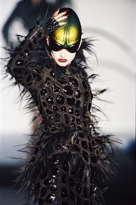 Notordinaryfashion Thierry Mugler Ss 1997 Mugler Extreme Fashion
