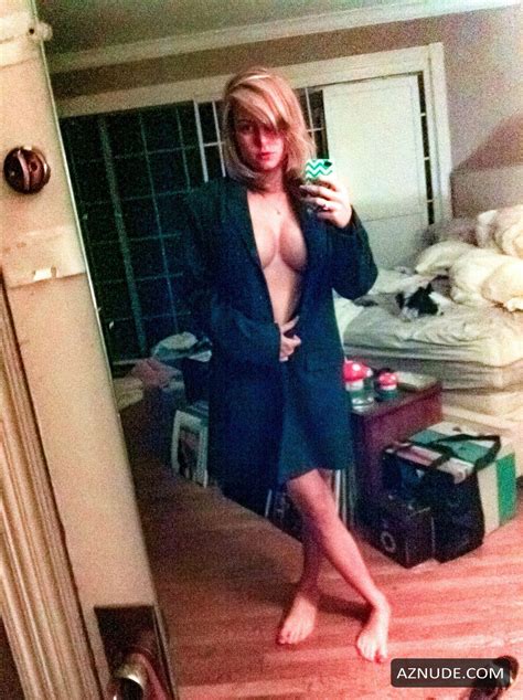 Brie Larson Nude And Sexy Hot Selfies Aznude