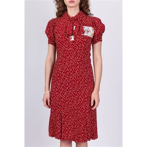 Small 1940s Red Star Print Patched Day Dress As Is Gem