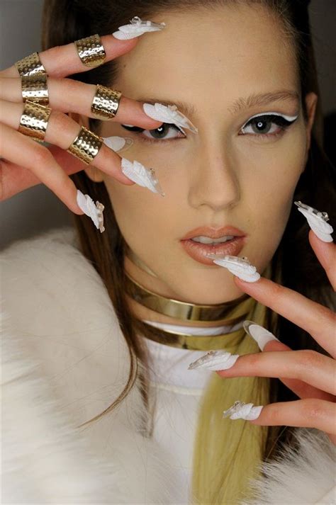 Nyfw F W 2015 Cnd For The Blonds Wedding Acrylic Nails Nyfw Nails Nail Polish Trends