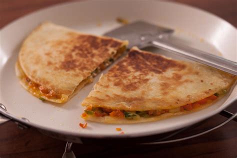 Vegetarian Mexican Quesadilla Recipe By Archanas Kitchen