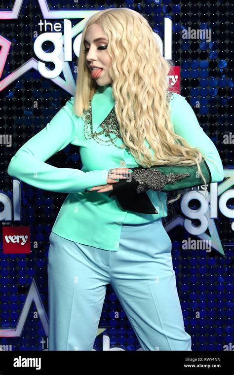 Ava Max Global Awards 2019 Hi Res Stock Photography And Images Alamy