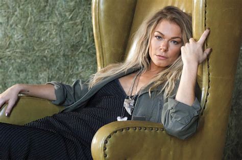 Who is the prettiest female idol ? The Best Uses of Leann Rimes Songs in Movies