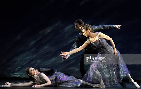 Sarah Lamb Edward Watsonrupert Pennefather And Zenaida Yanowsky In Sarah Lamb Royal Ballet