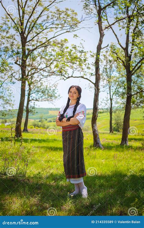 Girls Wearing Traditional Costume In Moldova Stock Image Image Of
