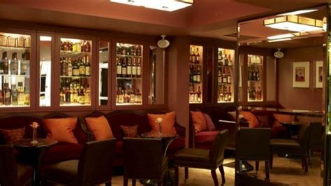 Westminster Spotlight Mayfair And Belgravia Athenaeum Hotel London Bars Whisky Bar