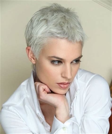 Look Gorgeous With Very Short Hairstyles Hairstyles 2022