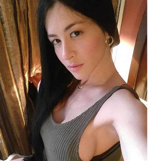 Venezuelan Model Famed For Naked Instagram Posts Arrested For Attacking