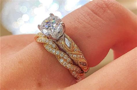 39 Best Vintage Engagement Rings For Romantic Look
