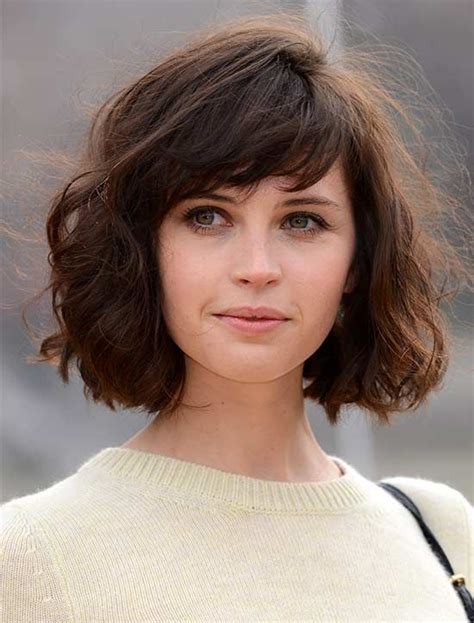 Other than the usual side bobs, you can try short bob hairstyles with fringe. 28 Best Fringe Hairstyle Ideas to Inspire You | Oval face hairstyles, Hair styles, Thick hair styles