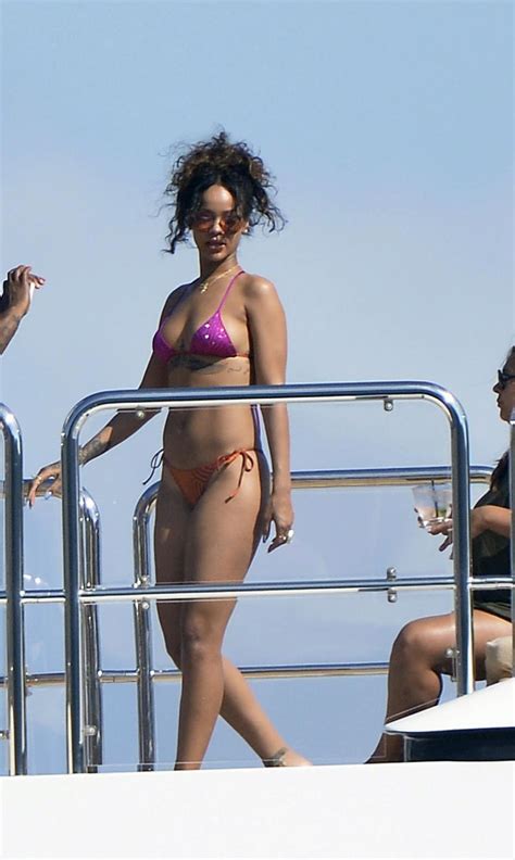 Rihanna In Bikini At A Boat In Ponza Hawtcelebs