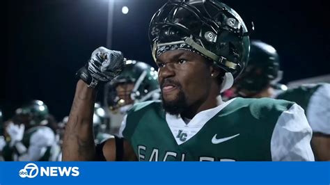 Last Chance U Oakland S Laney College Football Team Reacts To Debut