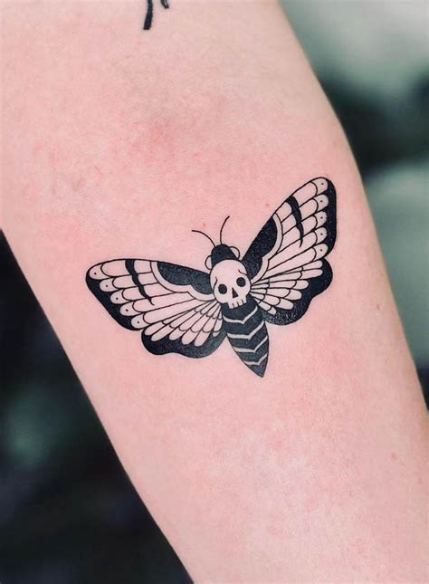 54 Fascinating Moth Tattoos With Meaning Best Hunter Zone