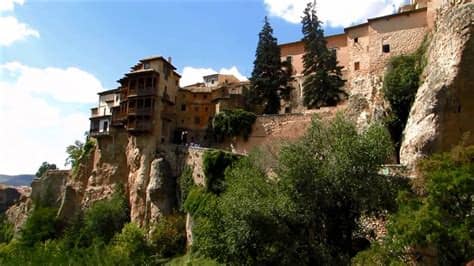 Zona de la plaza mayor. Cuenca, España. Casas colgadas. - YouTube