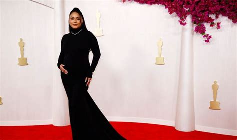 Vanessa Hudgens Reveals Pregnancy On Oscars Red Carpet After Slamming