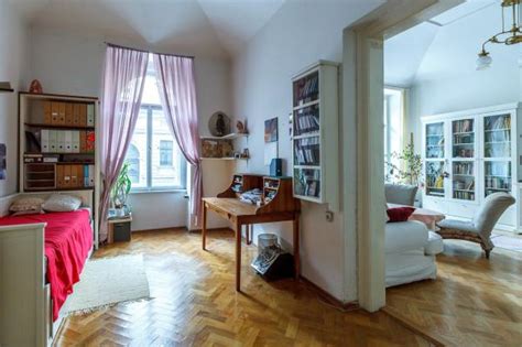 Por mais que pareça simples pintar uma parede, existem dicas e instruções que são imprescindíveis para que o resultado saia como o esperado e que a pintura seja. Cómo elegir los colores para pintar mi casa - 10 pasos