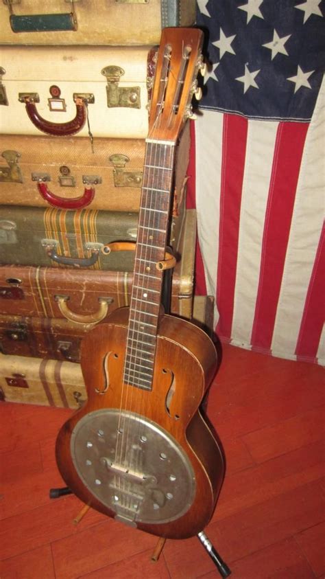 Dobro Model Wood Body Resonator Circa Natural Resonator Guitar