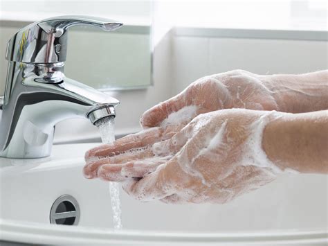Cold Water For Cleaner Hands Ask Dr Weil