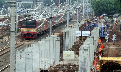 Pembangunan Rel KA Bandara Soekarno Hatta Foto TribunNews Com