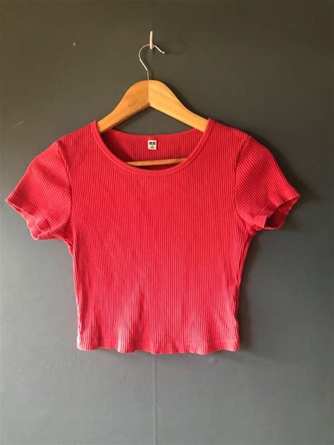 Uniqlo Ribbed Croptop Women S Fashion Activewear On Carousell