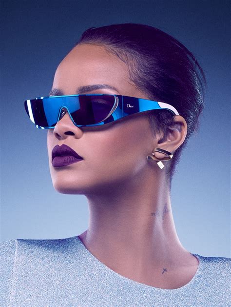Rihanna Designs And Models Futuristic Sunglasses For Dior Fashion