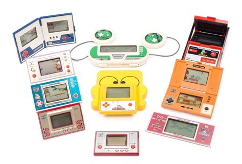 How Nintendos Game And Watch Took Withered Technology And Turned It