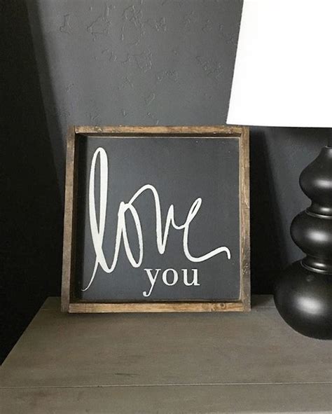 25 Super Romantic Wooden Signs For Valentines Day