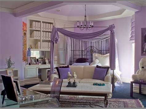 10 Beautiful Purple Bedroom Interior Design Ideas