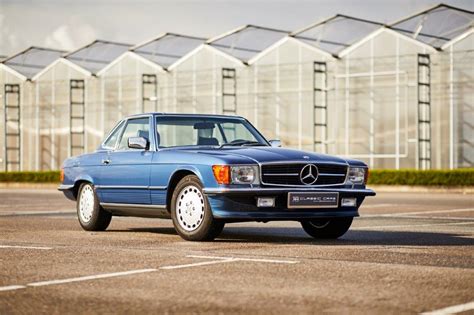 Effective in reducing exhaust emissions, this environmentally friendly technology came with all sl models in the r 107 series. Mercedes-Benz R107 300 SL 1989 - JB Classic Cars