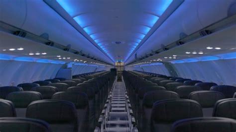 Jetblue expects to complete approximately a dozen a320 restyles by the end of 2018, with the ability to complete multiple aircraft each month by 2019. Photos: What It's Like Inside JetBlue's New A320 Interior ...