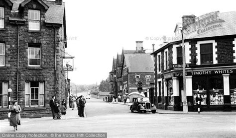 Once a town, it retains the characteristics of a town. Old Historical, Nostalgic Pictures of Treorchy in Rhondda Cynon Taff « yourlocalweb