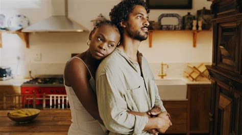 5 Signs Your Relationship Isnt Working According To Therapists