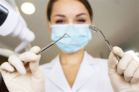 Differences Between An Orthodontist And Dentist For Orthodontic Treatment