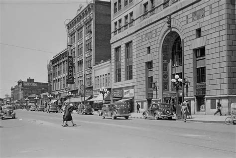 Stunning Historical Photos Of Peoria Illinois In The 1938