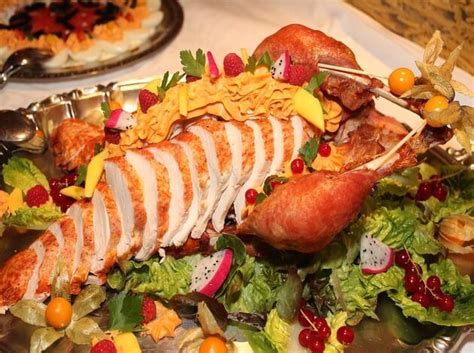 Best food in the world top 10. Top Food Festivals In The World: TripHobo