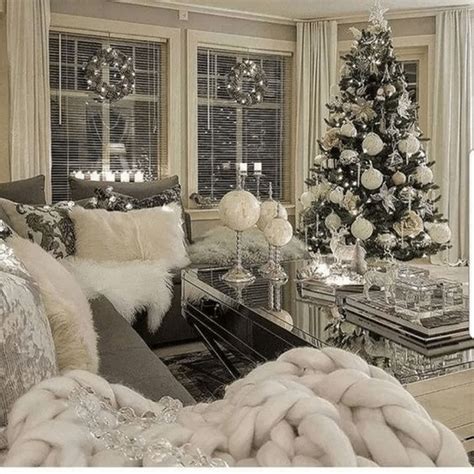 Amazing Cozy Winter Apartment Living Rooms Decor Ideas Christmas