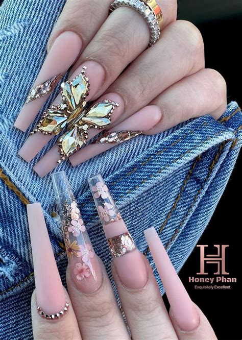 These Will Be The Most Popular Nail Art Designs Of 2021 Metallic Gold